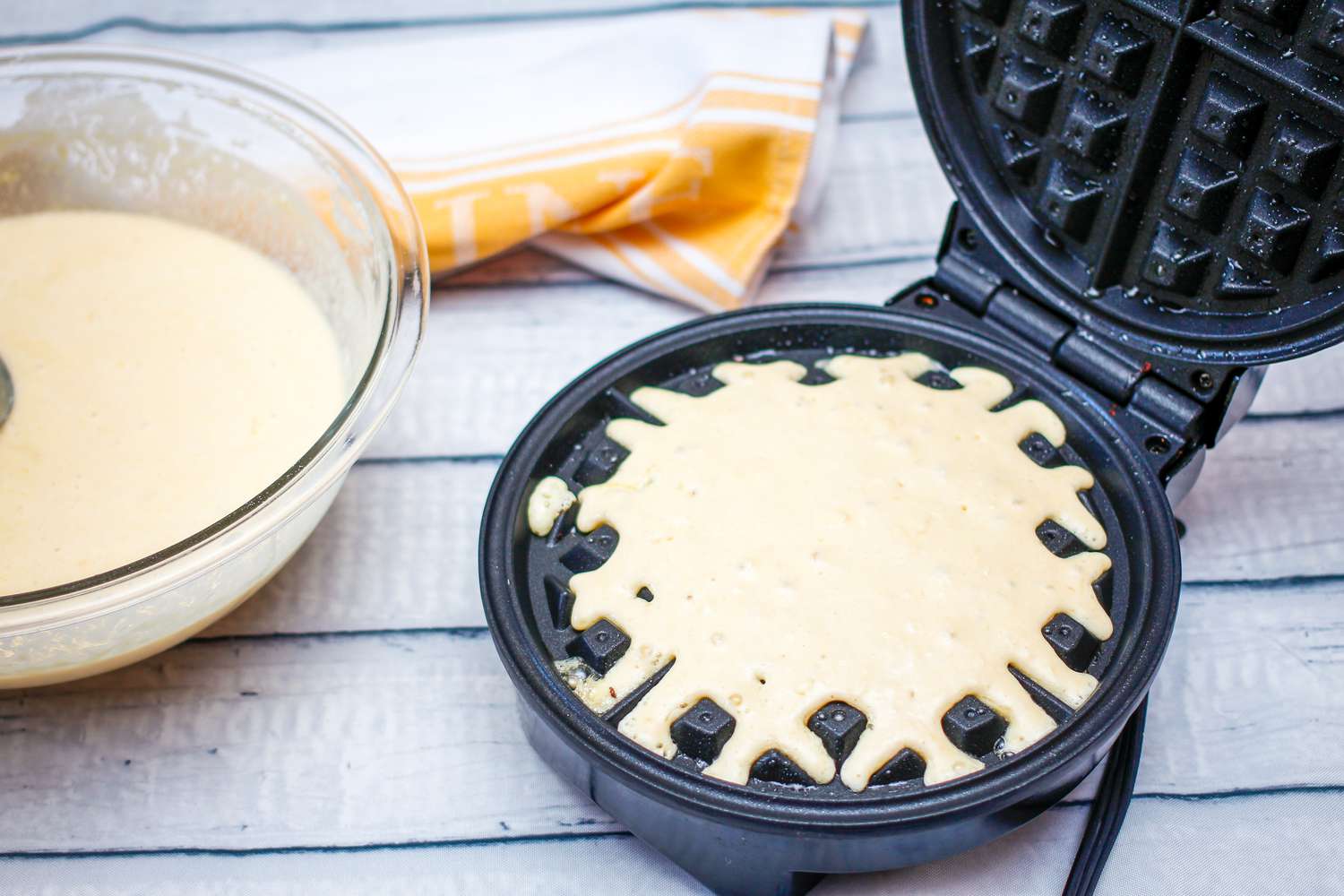 What is a Cool Touch Handle? A Waffle Maker Safety Guide